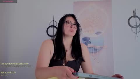 Snapshot of karla_valk1 chatting on September 2025 03:35:01 PM karla online show from September 2025 03:35:01 PM