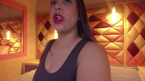 karolina  online show from March 2025 03:12:02 AM