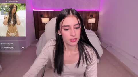 Snapshot of karlaa_james chatting on June 2026 11:14:01 AM Karlaa online show from June 2026 11:14:01 AM