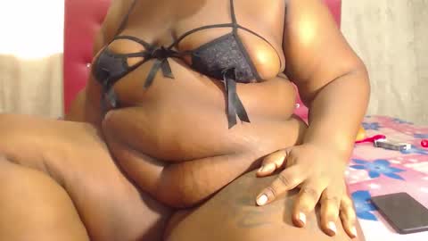 DAHIANA online show from October 2025 12:27:01 PM