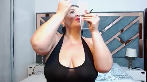 Snapshot of karlatesg chatting on September 2025 09:41:02 AM Karla online show from September 2025 09:41:02 AM