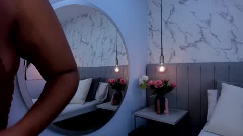 karlla_brown online show from September 2025 12:49:02 PM