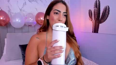 karlla_brown online show from October 2025 01:44:02 PM