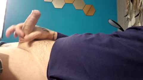 Snapshot of karlmeirio chatting on February 2026 07:18:02 AM Daddy Karl online show from February 2026 07:18:02 AM