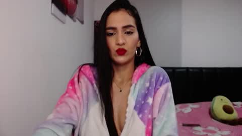 Karlis online show from October 2025 01:35:01 AM