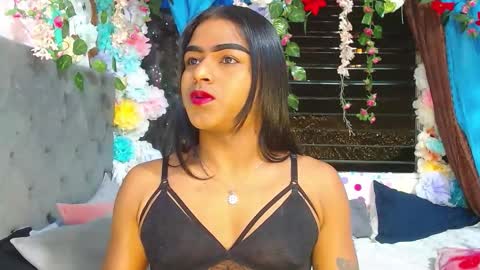 KARLY.  online show from November 2025 06:08:01 AM