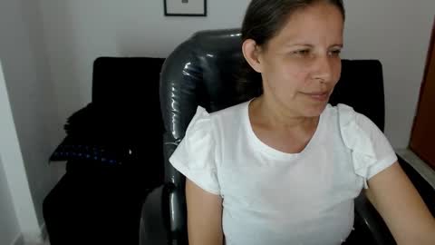 KARLYE online show from December 2024 01:26:01 AM