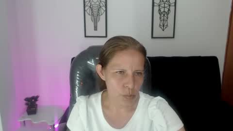 KARLYE online show from February 2025 05:42:02 AM