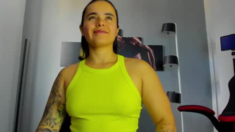   online show from December 2024 04:38:02 PM