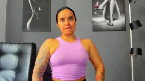   online show from December 2025 04:24:02 PM