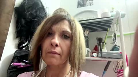 karmadewit1980 online show from April 2026 11:03:02 AM