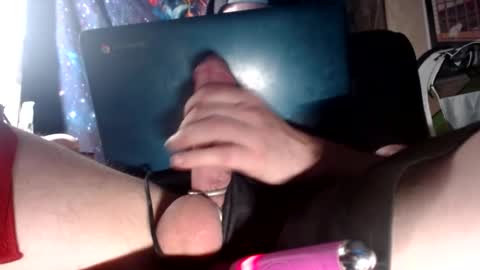Snapshot of karnyx3 chatting on May 2026 10:42:01 AM Karlos Montoya online show from May 2026 10:42:01 AM