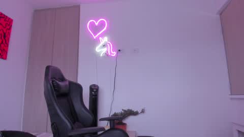 Karo online show from February 2025 08:13:01 PM