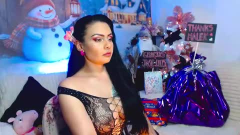 Karol Kenedy online show from December 2025 07:28:02 AM