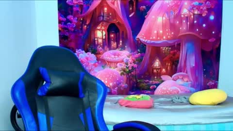    online show from September 2025 12:32:01 PM