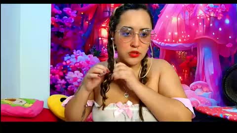 Snapshot of karol_naughty chatting on February 2026 03:13:02 PM online show from February 2026 03:13:02 PM