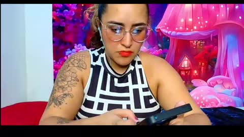 Snapshot of karol_naughty chatting on February 2026 12:27:01 PM online show from February 2026 12:27:01 PM