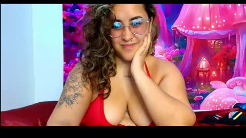 Snapshot of karol_naughty chatting on March 2026 12:56:01 PM online show from March 2026 12:56:01 PM