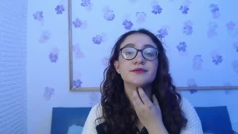 Snapshot of karol_prescot chatting on April 2026 01:58:02 PM Karol online show from April 2026 01:58:02 PM