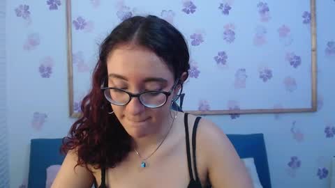 Snapshot of karol_prescot chatting on May 2026 02:33:02 PM Karol online show from May 2026 02:33:02 PM