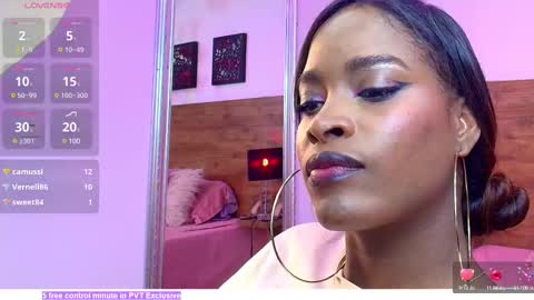 Snapshot of karol_scott1 chatting on March 2025 01:39:01 AM KAROL SCOTT online show from March 2025 01:39:01 AM