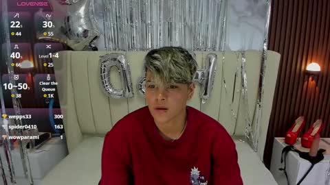 Snapshot of karolandluna chatting on February 2025 05:51:01 AM Karol and Luna online show from February 2025 05:51:01 AM