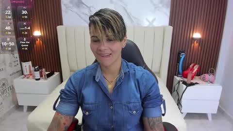 Snapshot of karolandluna chatting on March 2025 02:49:02 AM Karol and Luna online show from March 2025 02:49:02 AM