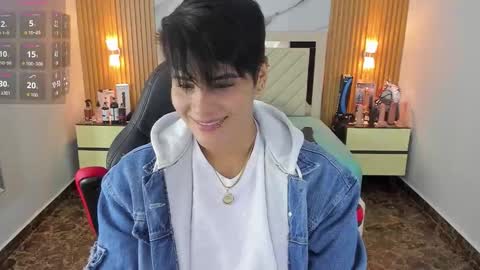 Snapshot of karolandluna chatting on September 2025 02:47:02 AM Karol and Luna online show from September 2025 02:47:02 AM