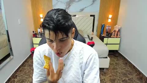 Snapshot of karolandluna chatting on October 2025 02:53:02 AM Karol and Luna online show from October 2025 02:53:02 AM