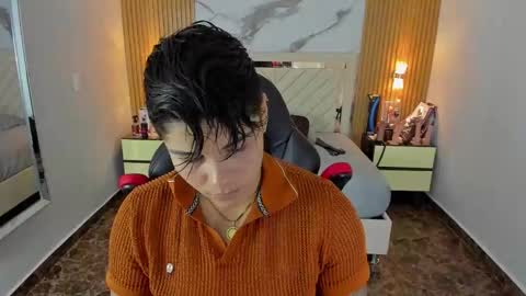 Snapshot of karolandluna chatting on October 2025 08:42:01 PM Karol and Luna online show from October 2025 08:42:01 PM