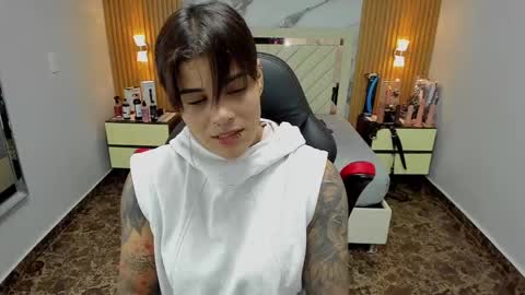 Snapshot of karolandluna chatting on November 2025 07:36:02 PM Karol and Luna online show from November 2025 07:36:02 PM