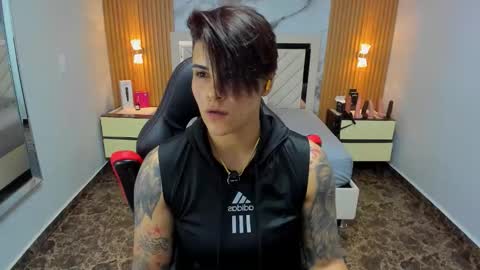 Snapshot of karolandluna chatting on February 2026 07:29:01 PM Karol and Luna online show from February 2026 07:29:01 PM