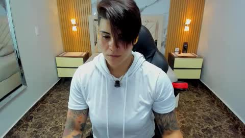 Snapshot of karolandluna chatting on March 2026 07:10:02 PM Karol and Luna online show from March 2026 07:10:02 PM