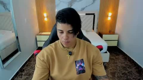 Karol and Luna online show from June 2026 07:18:01 PM