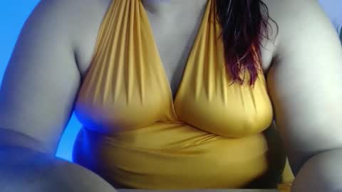 karolbb21 online show from November 2025 10:24:01 PM