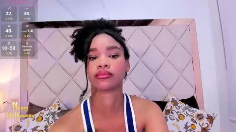 Karol  online show from October 2025 11:44:01 AM