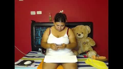 Snapshot of karolhot916 chatting on February 2026 10:57:02 PM karol online show from February 2026 10:57:02 PM