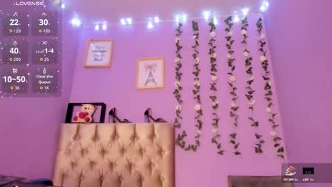 Snapshot of karolina_everton chatting on September 2025 07:01:01 AM Karolina online show from September 2025 07:01:01 AM