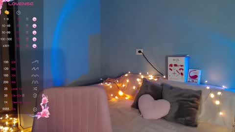 Kira online show from March 2026 01:43:02 AM