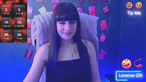 Caroline online show from March 2026 06:28:02 AM