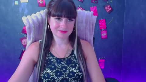 Caroline online show from June 2026 06:07:01 AM