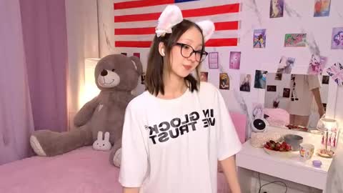 Caroline online show from June 2026 10:05:02 PM
