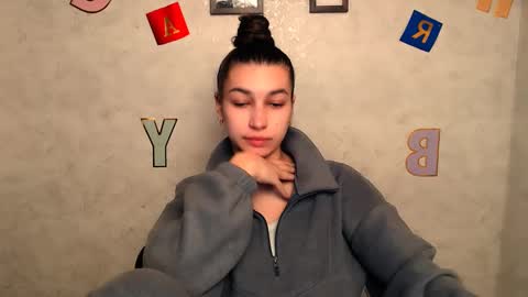 Karolina online show from February 2025 07:01:02 AM