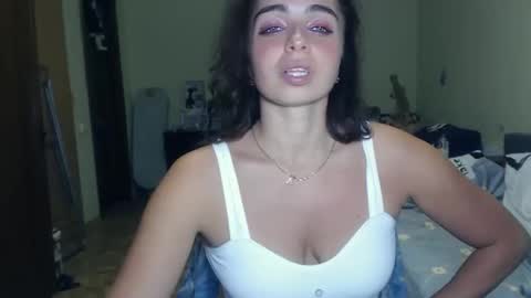 Mila online show from December 2024 08:28:01 PM