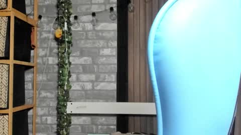 karoline121 online show from September 2025 07:48:02 PM