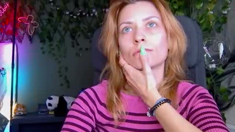 karoline121 online show from January 2026 09:18:02 PM