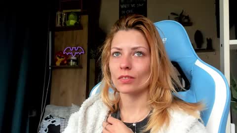 karoline121 online show from March 2026 08:31:01 AM