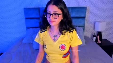 Karoline  online show from February 2025 11:46:02 PM