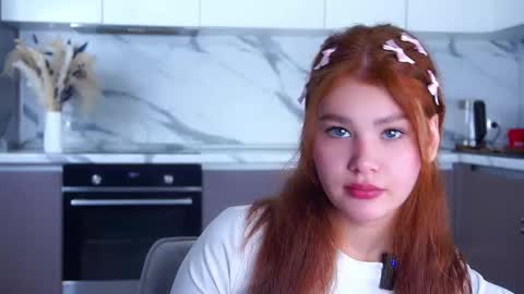 lina online show from December 2025 11:28:02 AM