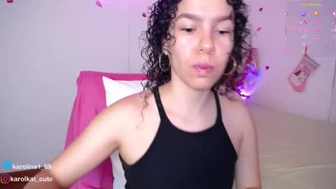 Karolina 3 online show from February 2026 01:53:02 PM